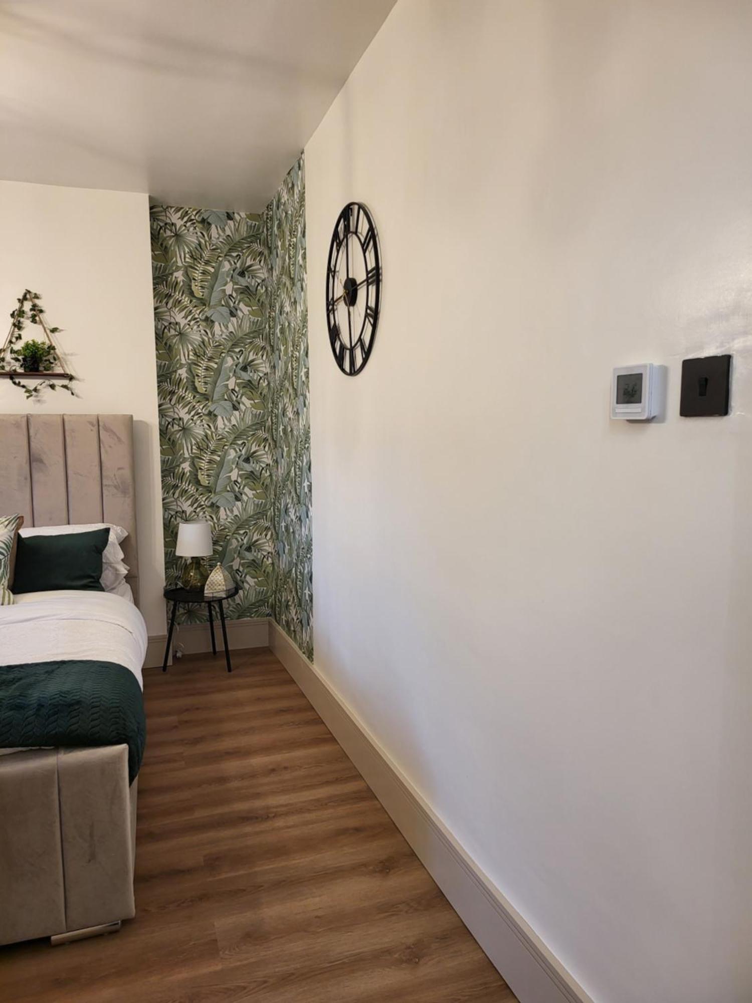 Country Style Modern Self Catering 3 Bedroom Bungalow In Blackpool Exterior photo